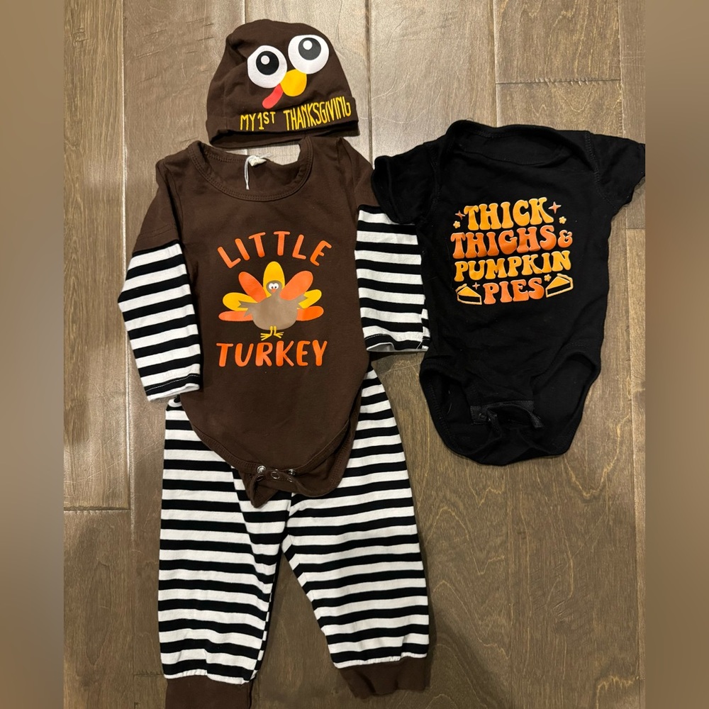 First Thanksgiving Onesie Set